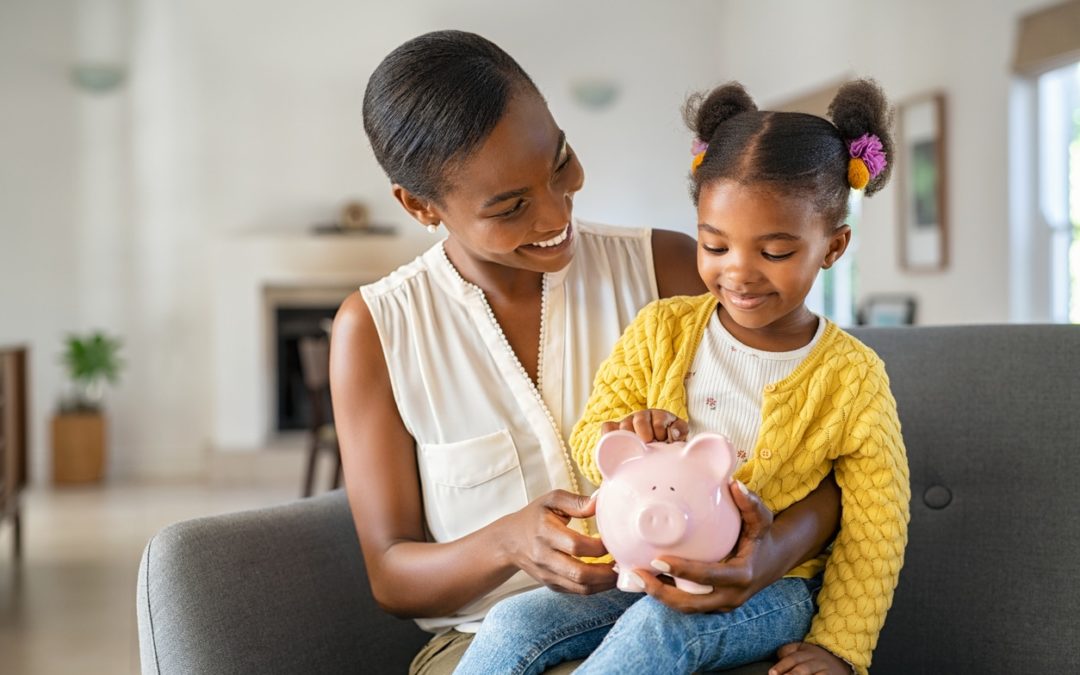 Comment assurer l’avenir des enfants ? 5 moyens d’épargner