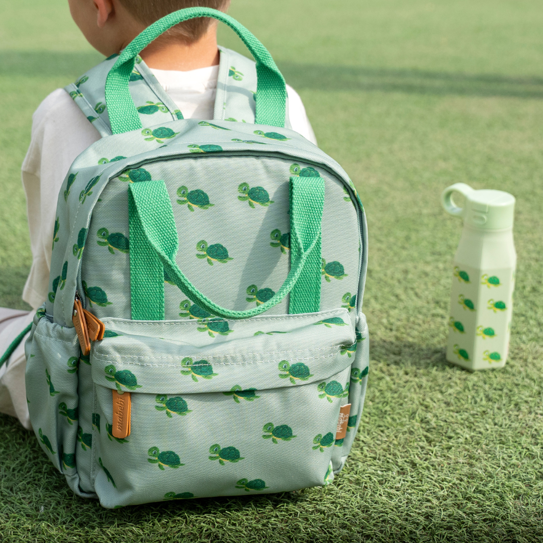 Ensemble de rentrée – Sac à dos enfant en matière recyclée & gourde souple assortie (3-6 ans) - Tortue – Image 2